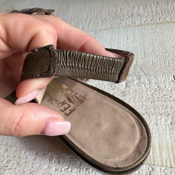 Salvatore Ferragamo Two Tone Wing Tip Vintage Suede Slingbacks sz: 8 - Picture 7 of 10